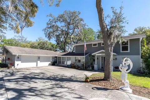 9020 Sharon Dr, New Port Richey, FL 34654