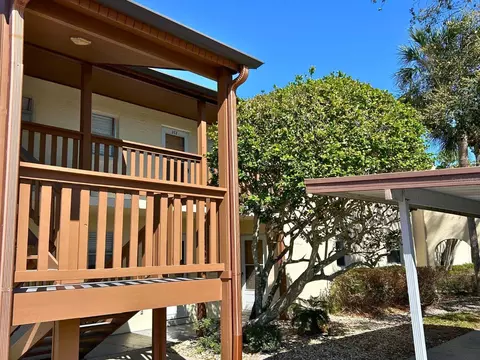 4937 Marine Pkwy #201, New Port Richey, FL 34652