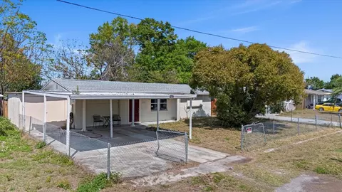 4743 Foothill Dr, Holiday, FL 34690