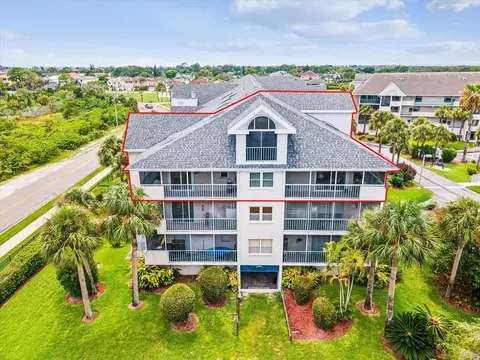 5557 Sea Forest Dr #318, New Port Richey, FL 34652