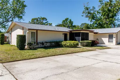 1223 Queen Anne Dr #B, Palm Harbor, FL 34684