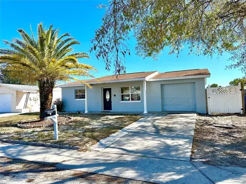 9350 Barrington Ln, Port Richey, FL 34668