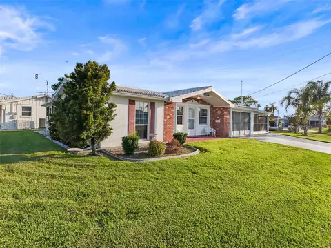 6536 Beach Blvd, Hudson, FL 34667