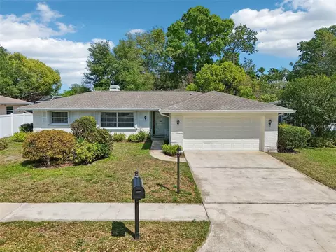 3290 Sand Key Dr, Palm Harbor, FL 34684