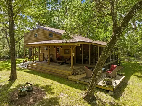 6239 Cedric St, Dade City, FL 33523