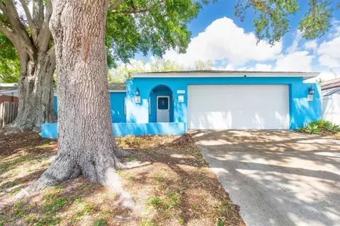 12812 128th Ave, Largo, FL 33774