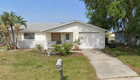 13739 Lavender Ave, Hudson, FL 34667