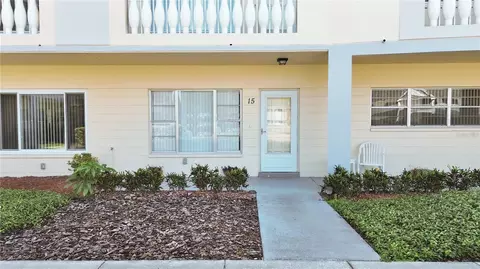 2221 Swedish Dr #15, Clearwater, FL 33763