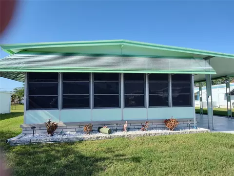 4715 Burney Dr, Holiday, FL 34690