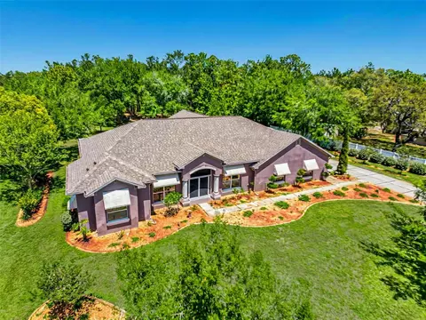 11053 Frigate Bird Ave, Weeki Wachee, FL 34613