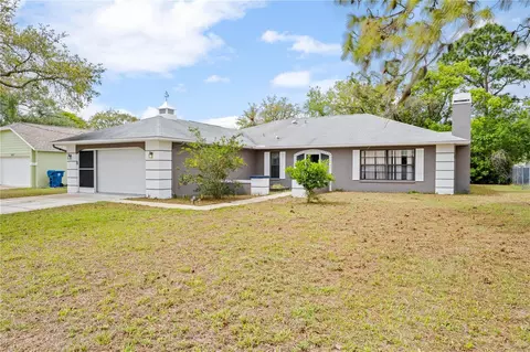 5045 Kenmore St, Spring Hill, FL 34608