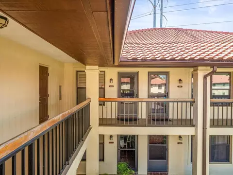 2410 Hammock Pine Blvd #2410, Clearwater, FL 33761