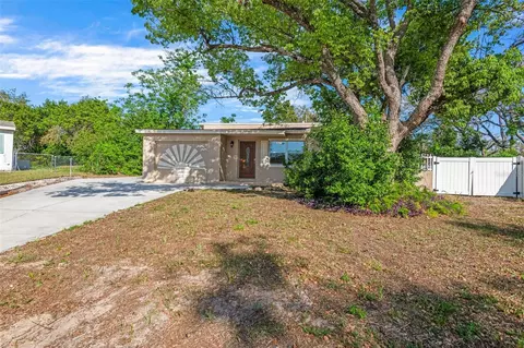 6104 Cork Ct, New Port Richey, FL 34653