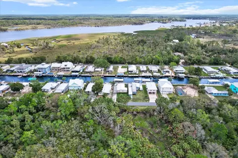 2645 N Seneca Pt, Crystal River, FL 34429