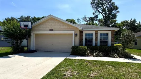 6054 Merrifield Dr, Zephyrhills, FL 33541