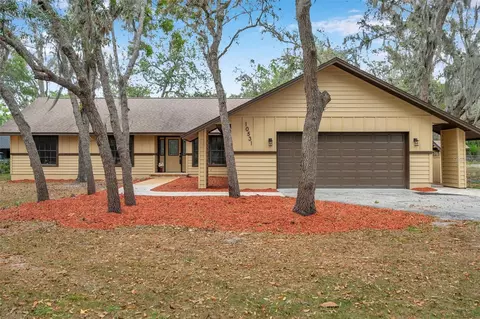 10531 Lakeview Dr, New Port Richey, FL 34654