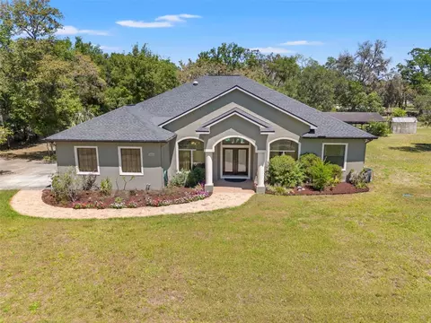 10645 Fawn Dr, New Port Richey, FL 34654