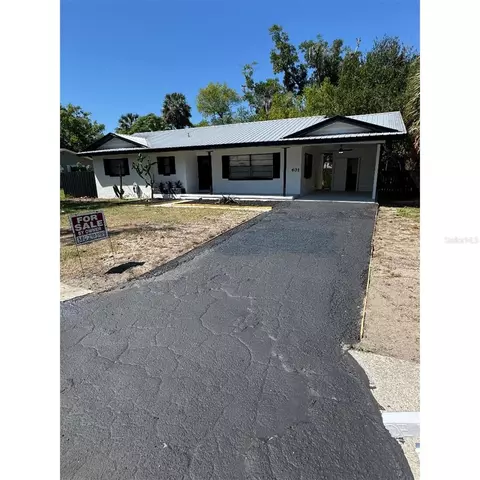 601 Lantern Ln, Orange City, FL 32763
