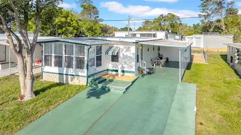 12117 Pawnee Dr, Hudson, FL 34667