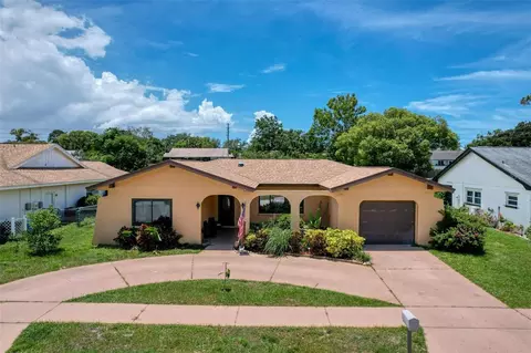 13111 Sheridan Dr, Hudson, FL 34667