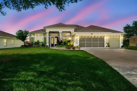 27223 Nostalgia Dr, Leesburg, FL 34748