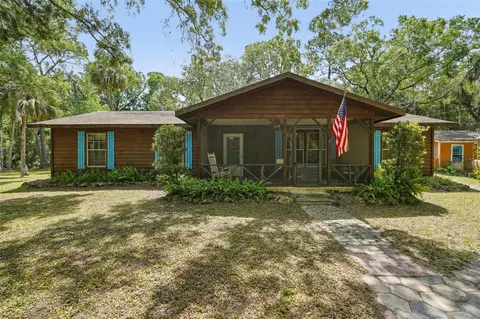 48 Azalee Ave, Inglis, FL 34449