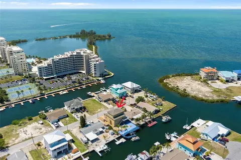 13810 Celida Ave, Hudson, FL 34667