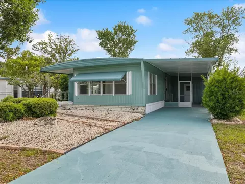 7342 Brookridge Central Blvd, Brooksville, FL 34613