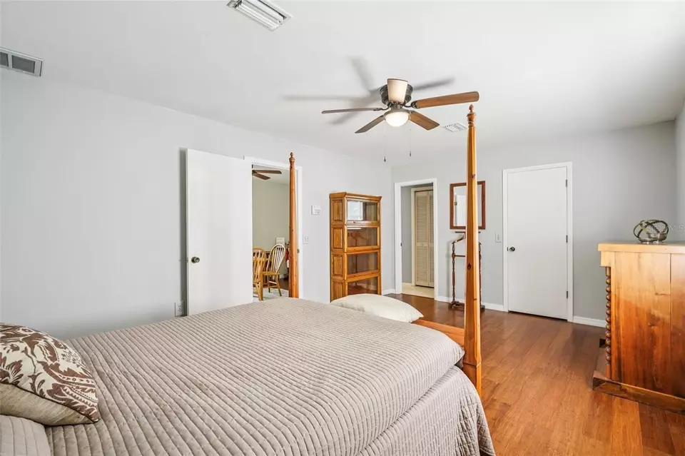 Bedroom - 12906 Sandburst Ln, Hudson, FL 34667 photo 8 of 8