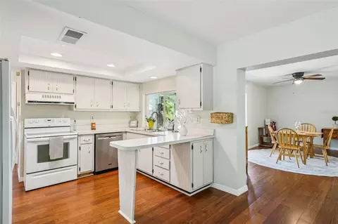 Kitchen - 12906 Sandburst Ln, Hudson, FL 34667 photo 1 of 7