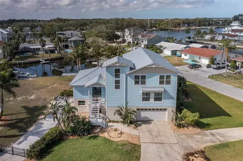 5040 Waterside Dr, Port Richey, FL 34668