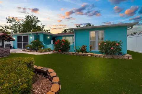 9015 Mark Twain Ln, Port Richey, FL 34668