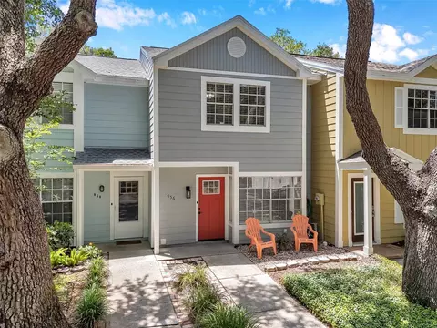 956 Franklin Ct, Palm Harbor, FL 34683