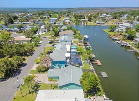 View/Area - 4482 Kingston Dr, Hernando Beach, FL 34607 photo 3 of 5