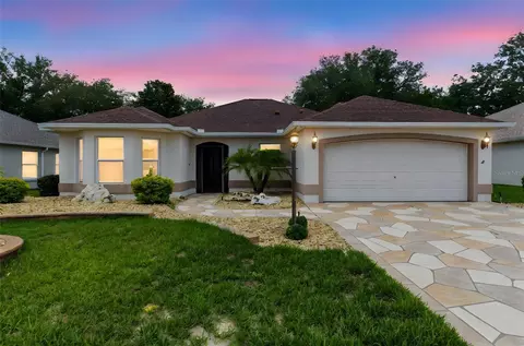 1424 Figueroa St, The Villages, FL 32162