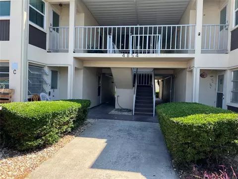 4854 Marine Pkwy #103, New Port Richey, FL 34652