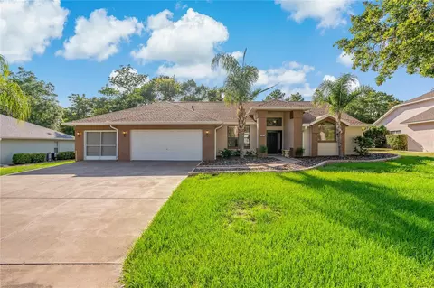32 Linder Cir, Homosassa, FL 34446