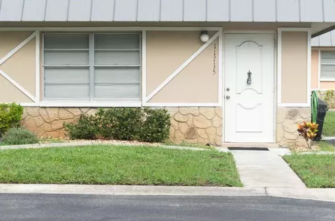11715 Boynton Ln #74B, New Port Richey, FL 34654