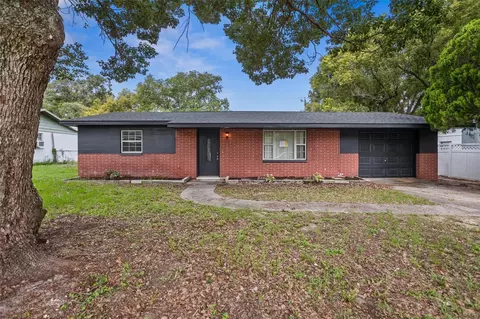 5323 23rd St, Zephyrhills, FL 33542