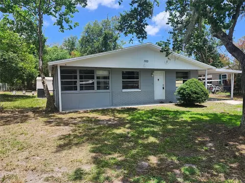 300 Midwood Dr, Plant City, FL 33566