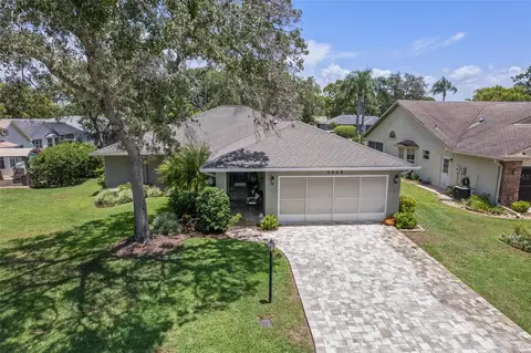 2486 Deer Trail Ln, Spring Hill, FL 34606