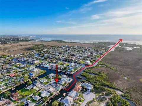 7303 Hatteras Dr, Hudson, FL 34667