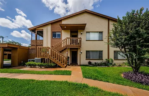 3841 Lanyard Ct #B, New Port Richey, FL 34652