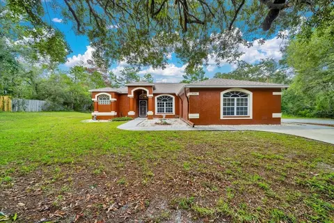 9130 Madrid Rd, Weeki Wachee, FL 34613