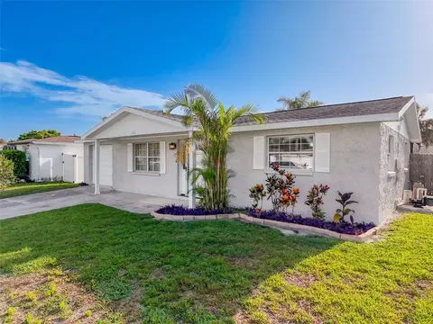 10029 Freestone Ln, Port Richey, FL 34668