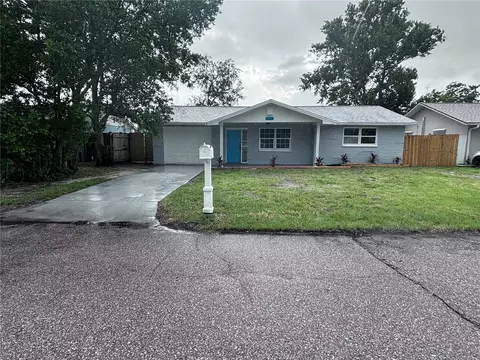 11025 Harding Dr, Port Richey, FL 34668