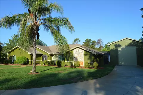 7550 Jomel Dr, Weeki Wachee, FL 34607