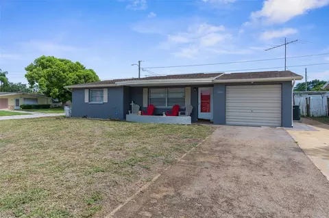 5208 Chet Dr, New Port Richey, FL 34652
