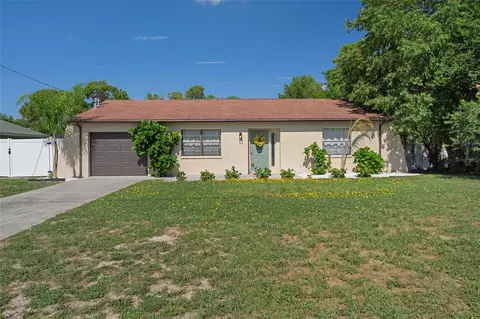 6347 Shadydale Ave, Spring Hill, FL 34609