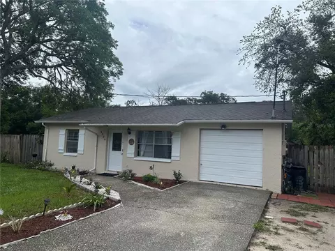 9536 Mayson St, New Port Richey, FL 34654